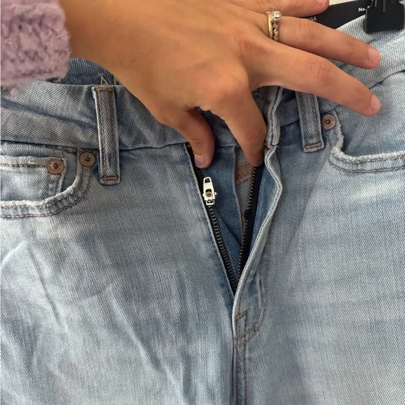 American Eagle 000 curvy dreamy drape wide leg jeans NWT FLAW - Picture 3 of 7